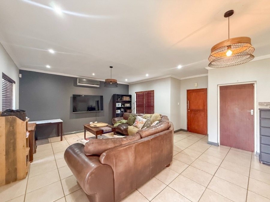 3 Bedroom Property for Sale in Melodie North West